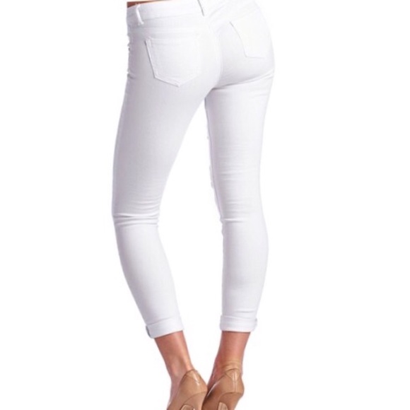 Distressed Skinny Jeans - Picture 2 of 8